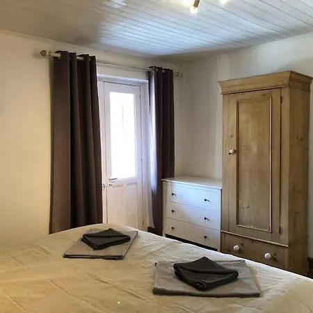 Lascaux Countryside Sleeping 7 People - Lascaux Holiday home