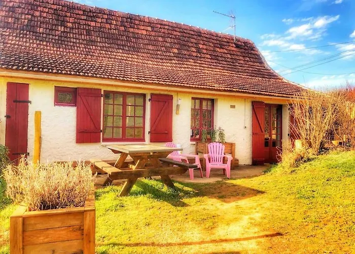 Semesterbostad Lascaux Countryside Sleeping 7 People - Lascaux *